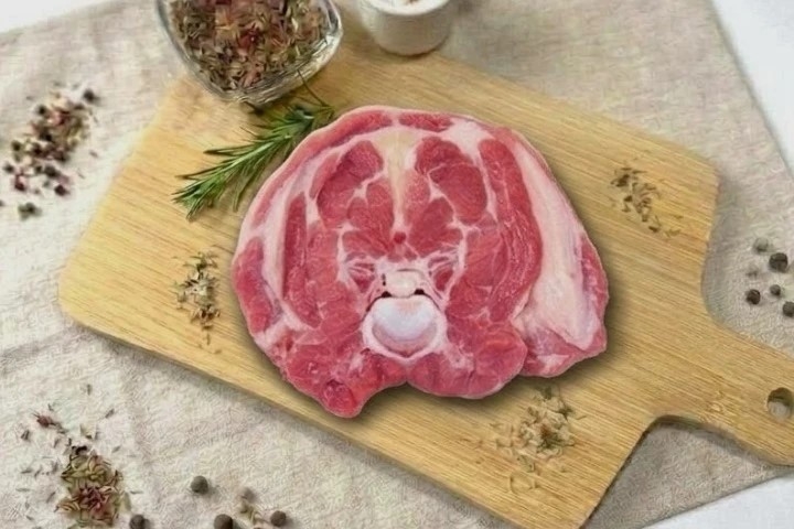 Баранина шея на кости